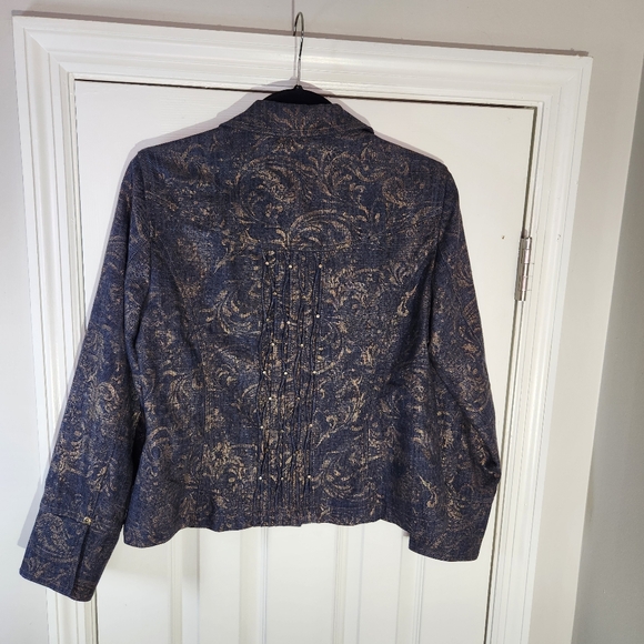 Coldwater Creek Gold Brushed Denim Pintuck Studded Jean Jacket Size 10P - Picture 10 of 12